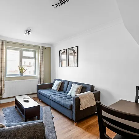 Cosy 2 Bedroom Flat In East Ham, Close To Excel London Exterior foto